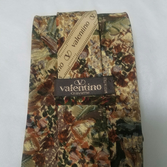 Mens Valentino Tie - Picture 4 of 4